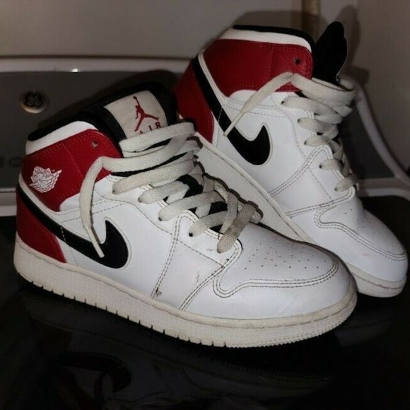 Jordan Other - Nike Air Jordan 1 Mid GS Chicago White Gym Red Black 554725-116 Size 5Y